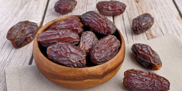 تصویر 5 از خرید و قیمت خرما پیارم درجه یک صادراتی + فروش صادراتی